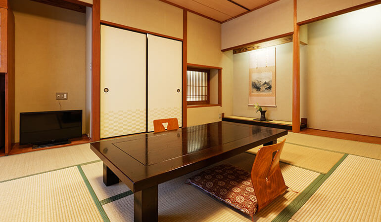 二間和洋室[角部屋・ベッド]2 Rooms Japanese-Western-Style